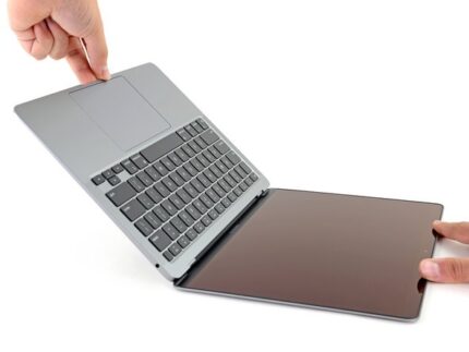 MacBook Air M1 13" A2337 Screen Replacement